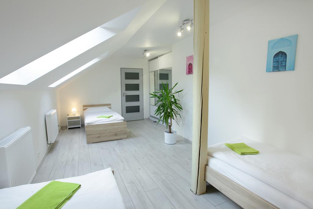 Apartman Pod Skalou V Ceskem Raji Besedice Exterior foto
